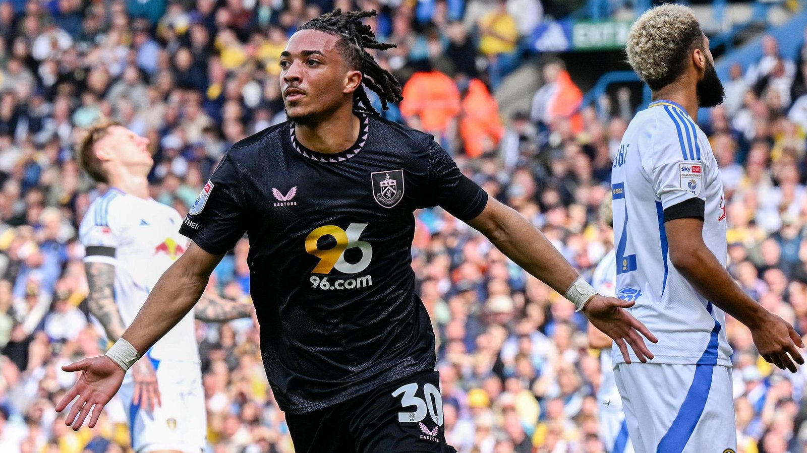 Prediksi Burnley vs Leeds United: Jadwal, Statistik, dan Analisis Premier League 2025