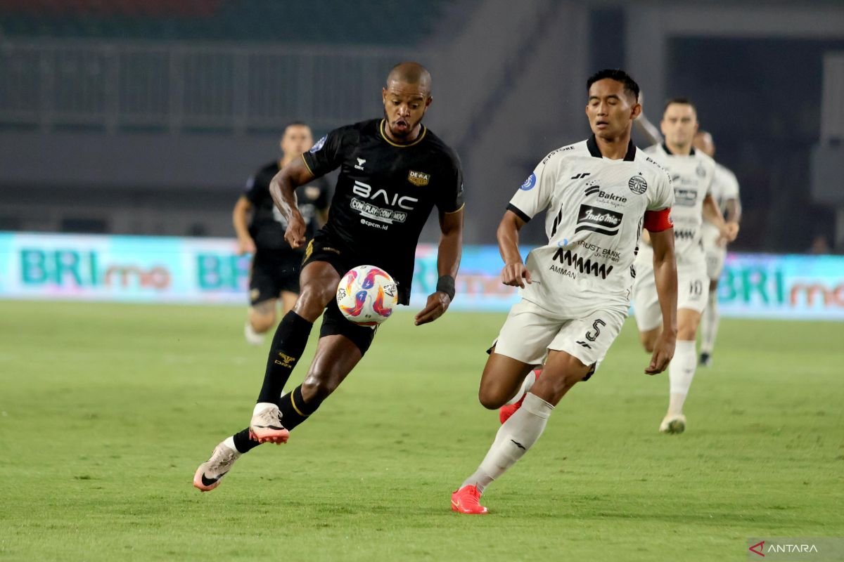 Pemain Liga 1 yang Paling Bersinar Musim Ini: Statistik & Performa